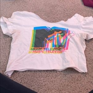 cropped MTV shirt